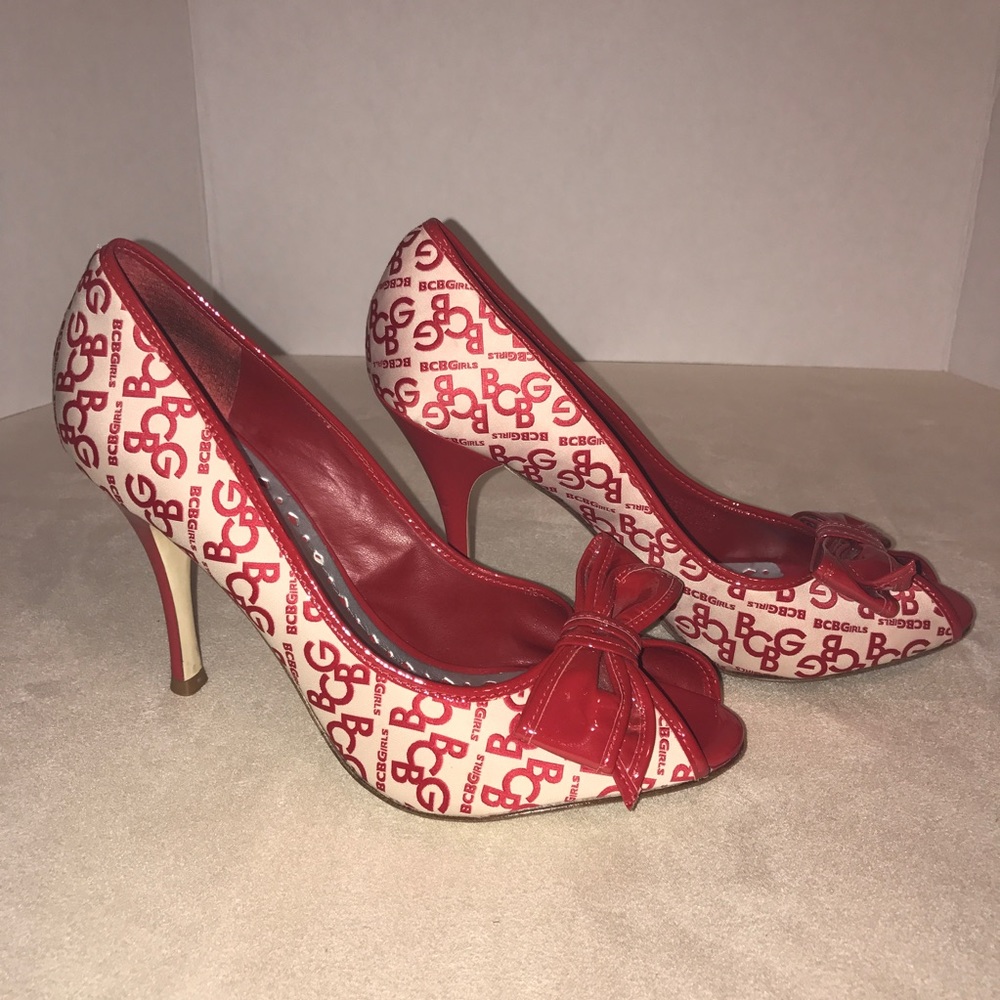 BCBGirls Red Patent Bows Cream Peep Toe Heels 9